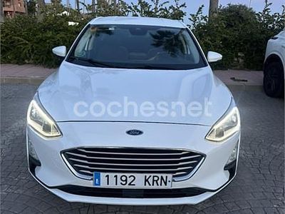 Blanco Usado 2018 Ford Focus Trend Berlina | 11.000 € (Precio justo)