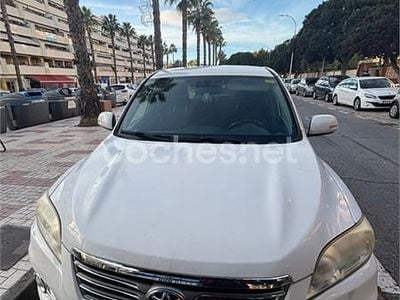 Blanco Usado 2011 Toyota RAV4 Advance SUV | 10.000 € (Precio justo)