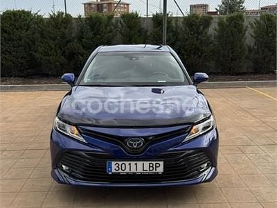 Käytetty Toyota Camry Advance 218 HP (160 kW) 2019 Sininen Sedan