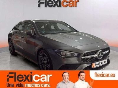 Gris Usado 2020 Mercedes CLA200 Shooting Brake Familiar | 25.990 € (Precio justo)
