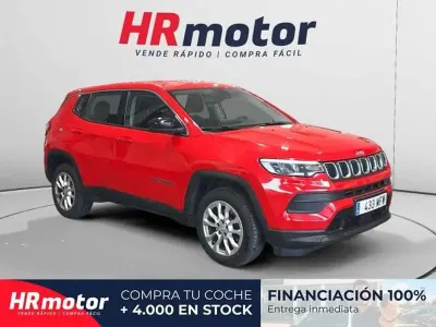 Usado Jeep Compass Night Eagle 131 CV (96 kW) 2023 Rojo SUV
