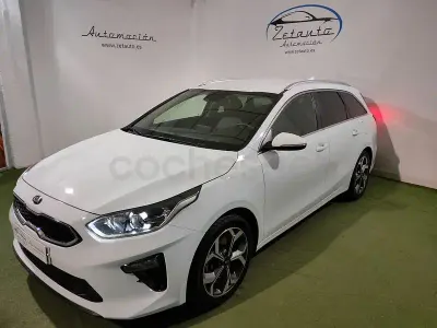 Używany Kia Ceed 120 KM (88 kW) 2020 Biały Hatchback