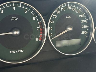 Usado Jaguar X-type Executive 196 CV (144 kW) 2002 Verde Berlina