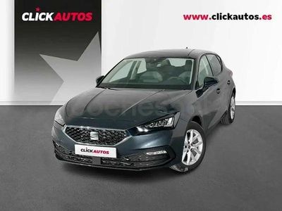 Usado Seat Leon Style 116 CV (85 kW) 2025 Gris / plata Berlina