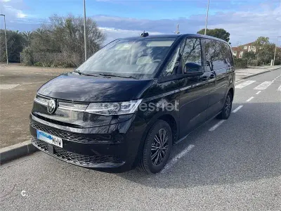 Usado VW Multivan Life 218 CV (160 kW) 2023 Negro Monovolumen