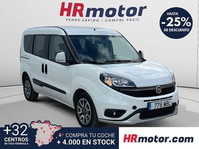 Usado Fiat Doblò Trekking 120 CV (88 kW) 2022 Blanco Monovolumen