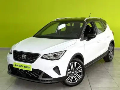 Usado Seat Arona FR 115 CV (84 kW) 2025 Blanco SUV