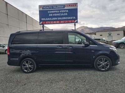Mercedes V220