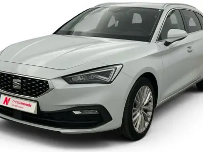 Usado Seat Leon XCELLENCE 150 CV (110 kW) 2022 Blanco