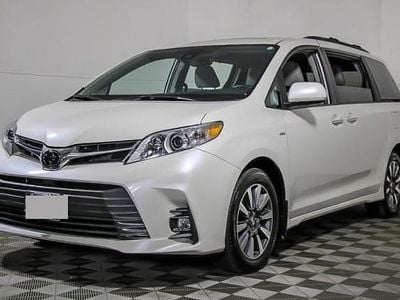 Blanco Usado 2019 Toyota Sienna XLE Monovolumen | 71.800 €