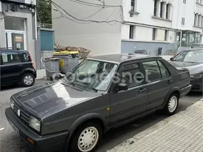 Usado VW Jetta 75 CV (55 kW) 1991 Negro Berlina