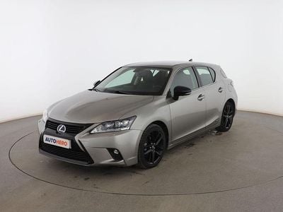 Lexus CT200h