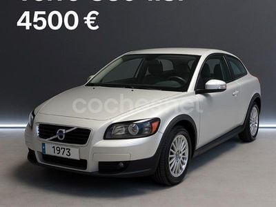 Blanco Usado 2008 Volvo C30 Kinetic Utilitario | 4500 €