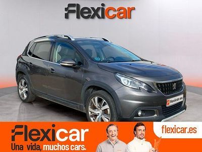 Usado Peugeot 2008 Allure 120 CV (88 kW) 2019 Gris SUV