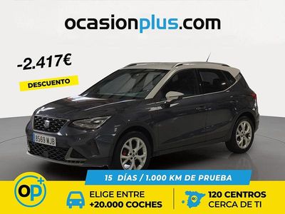 Usado Seat Arona FR 150 CV (110 kW) 2023 Gris / plata SUV