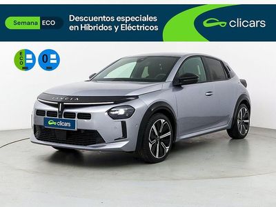 Usado Lancia Ypsilon 110 CV (80 kW) 2025 Gris / plata Utilitario