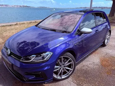 Usado VW Golf VII R 300 CV (220 kW) 2019 Azul Berlina