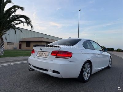 Usado BMW 325 218 CV (160 kW) 2007 Blanco Coupe