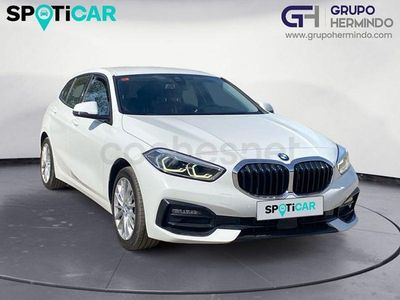 Usado BMW 118 Comfort Edition 136 CV (100 kW) 2021 Blanco Utilitario