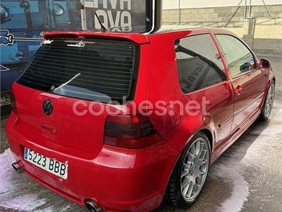 Usado VW Golf IV GTI 150 CV (110 kW) 2000 Rojo Berlina