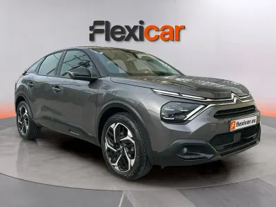 Używany Citroën C4 Feel 131 KM (96 kW) 2023 Szary SUV