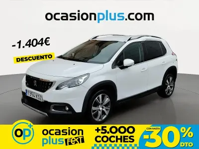 Usado Peugeot 2008 Allure 120 CV (88 kW) 2019 Blanco SUV