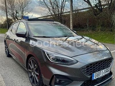 Gris / plata Usado 2020 Ford Focus ST Berlina | 23.990 €