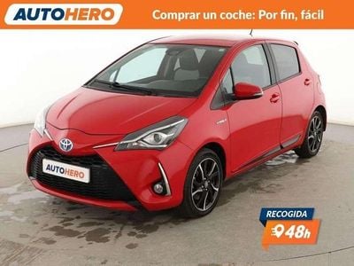 Usado Toyota Yaris Hybrid Active 99 CV (72 kW) 2017 Rojo Utilitario