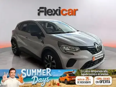 Usado Renault Captur Evolution 145 CV (106 kW) 2023 Beige SUV