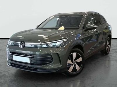 Verde Usado 2024 VW Tiguan SUV | 29.790 € (Precio justo)