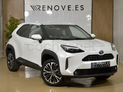 Usado Toyota Yaris Cross Plus 116 CV (85 kW) 2022 Blanco SUV