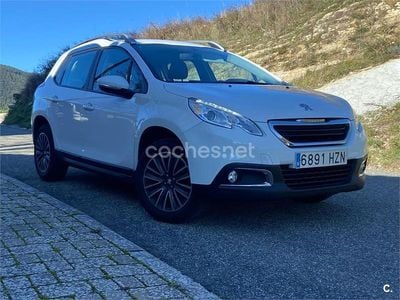 Usado Peugeot 2008 Access 82 CV (60 kW) 2014 Blanco SUV