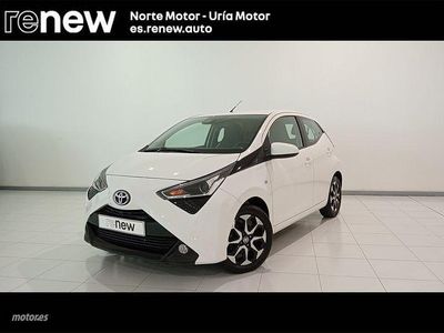 Blanco Usado 2019 Toyota Aygo X-play Utilitario | 13.900 € (Un poco caro)