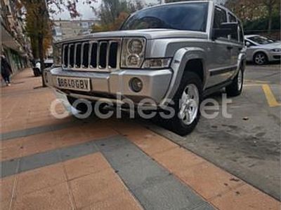Gris / plata Usado 2010 Jeep Commander Overland SUV | 15.000 €