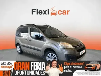 Usado Citroën Berlingo Feel 110 CV (80 kW) 2018 Gris Monovolumen