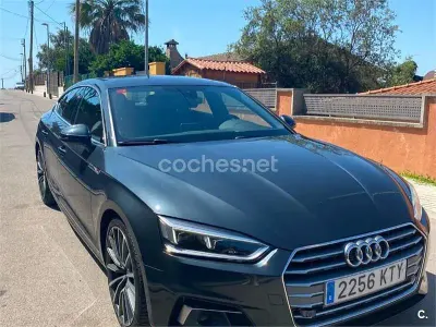 Usado Audi A5 Sportback S-Line 190 CV (139 kW) 2019 Gris / plata Utilitario