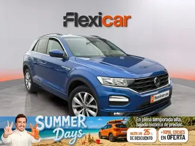 Usado VW T-Roc Advance 110 CV (80 kW) 2022 Azul SUV