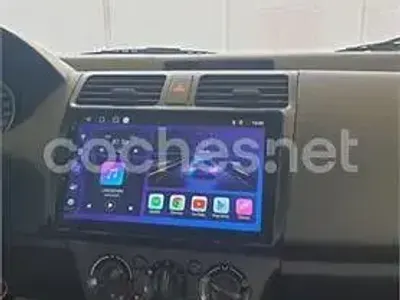 Usado Suzuki Swift GLX 69 CV (50 kW) 2006 Rojo Utilitario