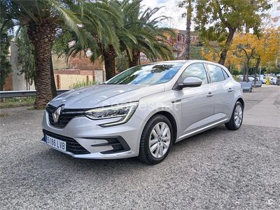 Usado Renault Mégane Intens 160 CV (117 kW) 2022 Gris / plata Berlina