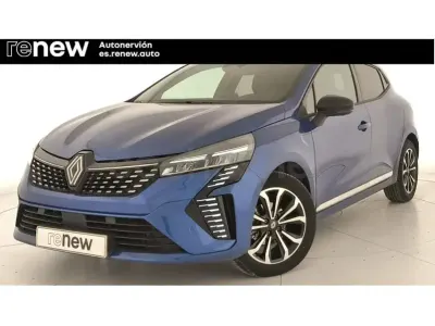 Usado Renault Clio V Techno 100 CV (73 kW) 2025 Azul Berlina