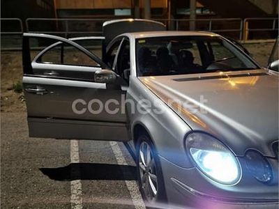 Mercedes E220