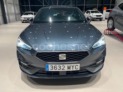 Gris / plata Usado 2025 Seat Leon FR Berlina | 22.650 € (Buen precio)