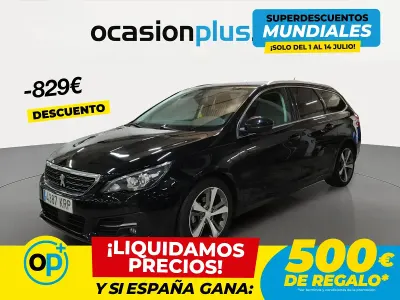 Usado Peugeot 308 Allure 130 CV (95 kW) 2018 Negro Familiar