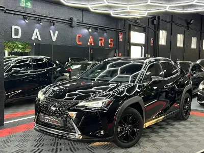 Usado Lexus UX Business Edition 184 CV (135 kW) 2022 Negro SUV