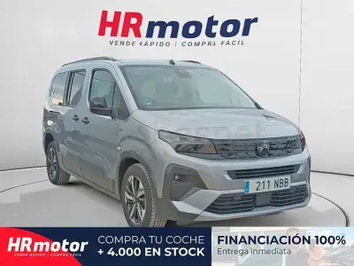 Gebraucht Peugeot Rifter GT 130 PS (95 kW) 2025 Grau Van / Kleinbus