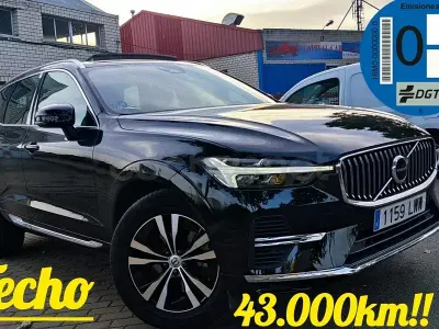 Usado Volvo XC60 Core 350 CV (257 kW) 2022 Negro SUV