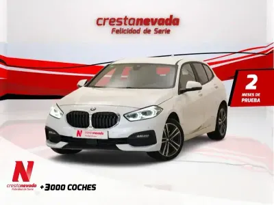 Usado BMW 118 Comfort Edition 150 CV (110 kW) 2022 Gris Utilitario