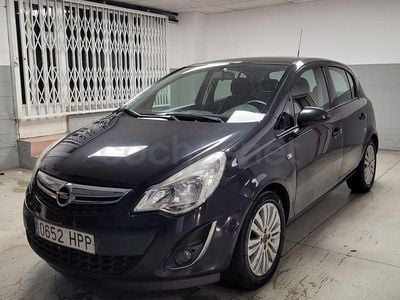 Usado Opel Corsa Selective 85 CV (62 kW) 2013 Negro Utilitario