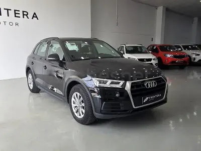 Begagnad Audi Q5 163 HK (119 kW) 2020 Svart SUV