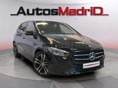 Usado Mercedes B200 150 CV (110 kW) 2019 Gris / plata Utilitario